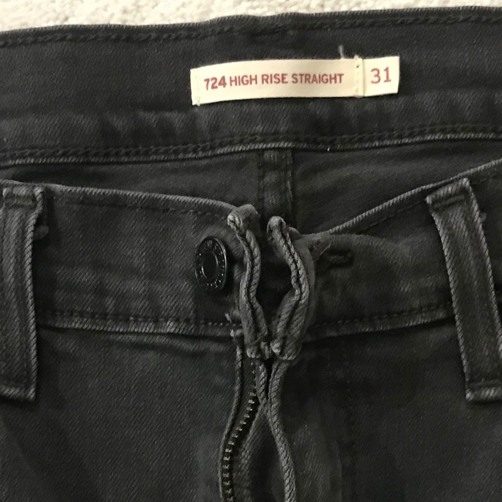 Levi’s 724 High Rise Straight Denim - Picture 4 of 5